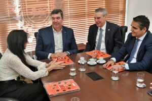 Riedel destaca fortalecimento da rede de apoio, junto com Movimento União BR, aos ribeirinhos no Pantanal Riedel destaca fortalecimento da rede de apoio, junto com Movimento União BR, aos ribeirinhos no Pantanal