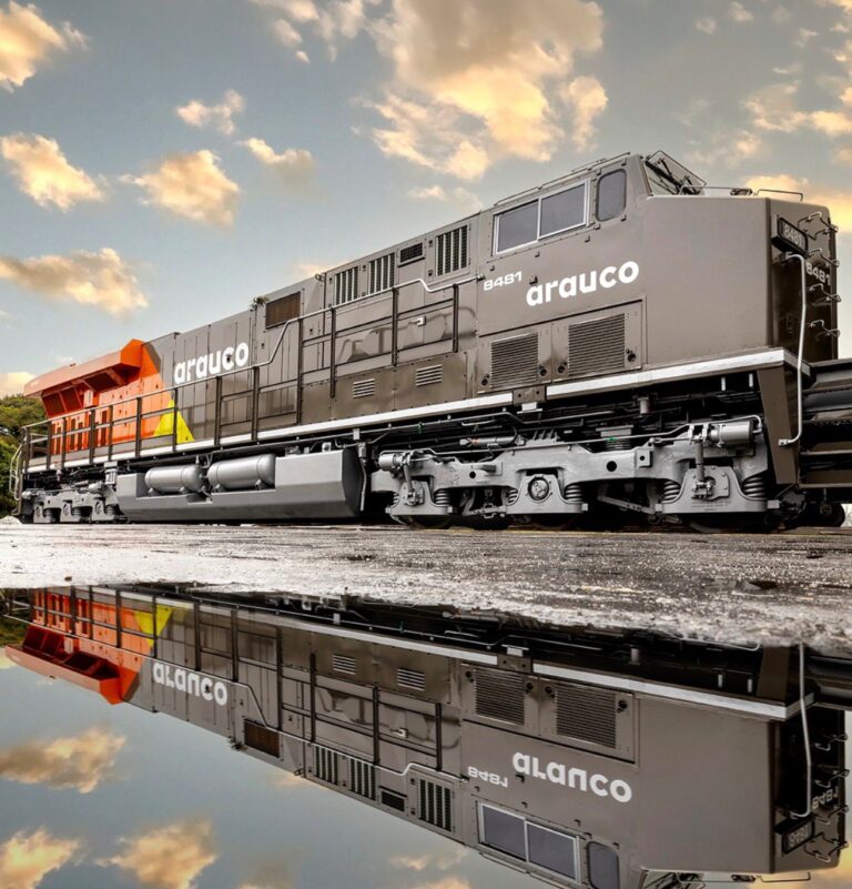Arauco recebe primeiras locomotivas do Projeto Sucuriú e montagem mecânica da gigante em Inocência segue avançada